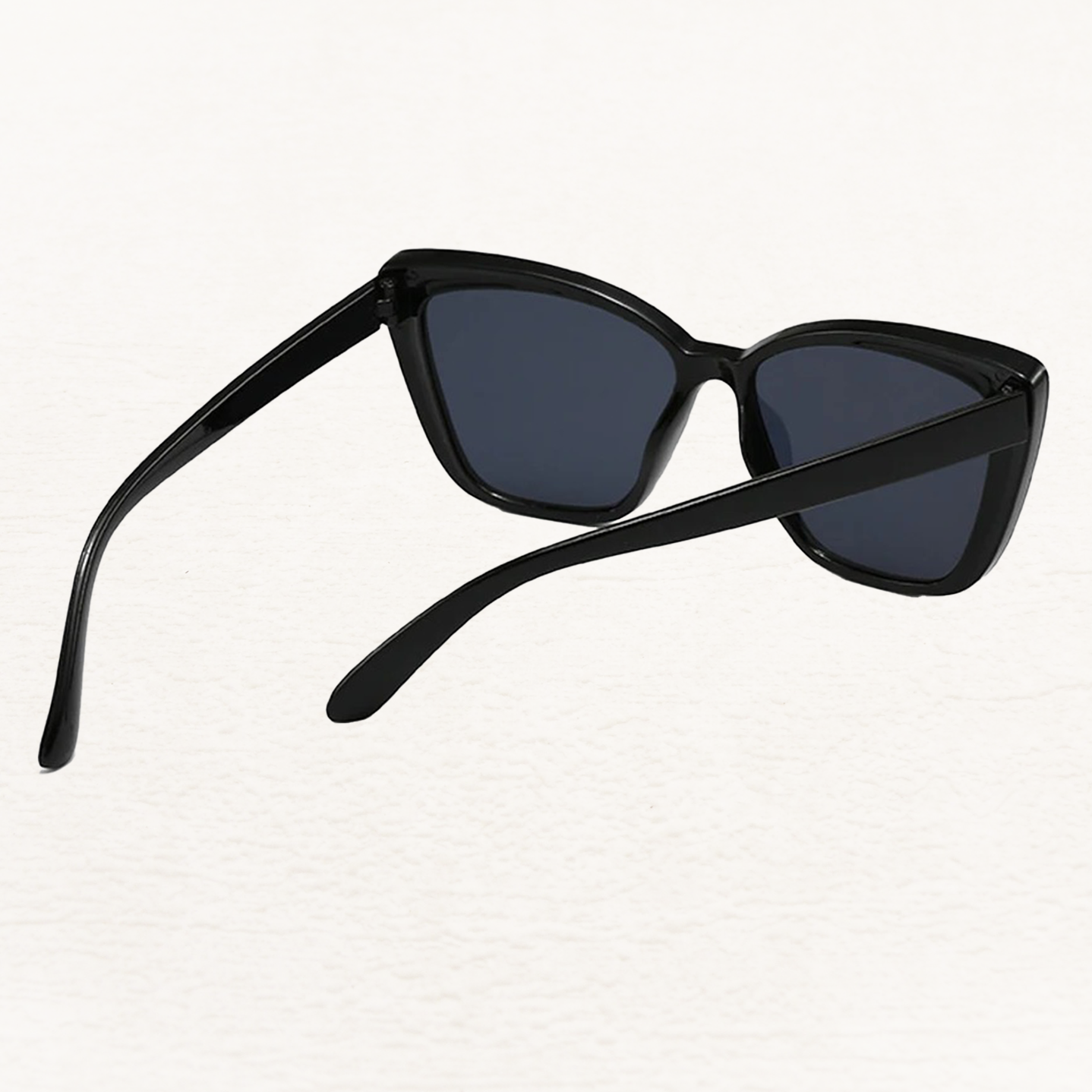 Oversized Black Cat Eye Sunglasses for Women
