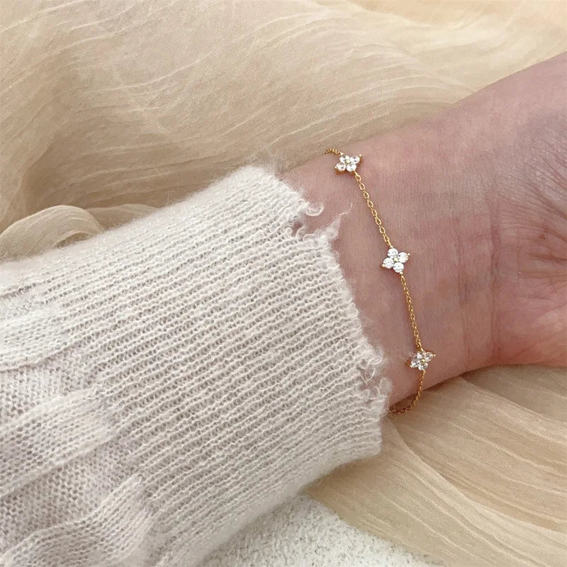 Dainty Four Leaf Clover Crystal Bracelet
