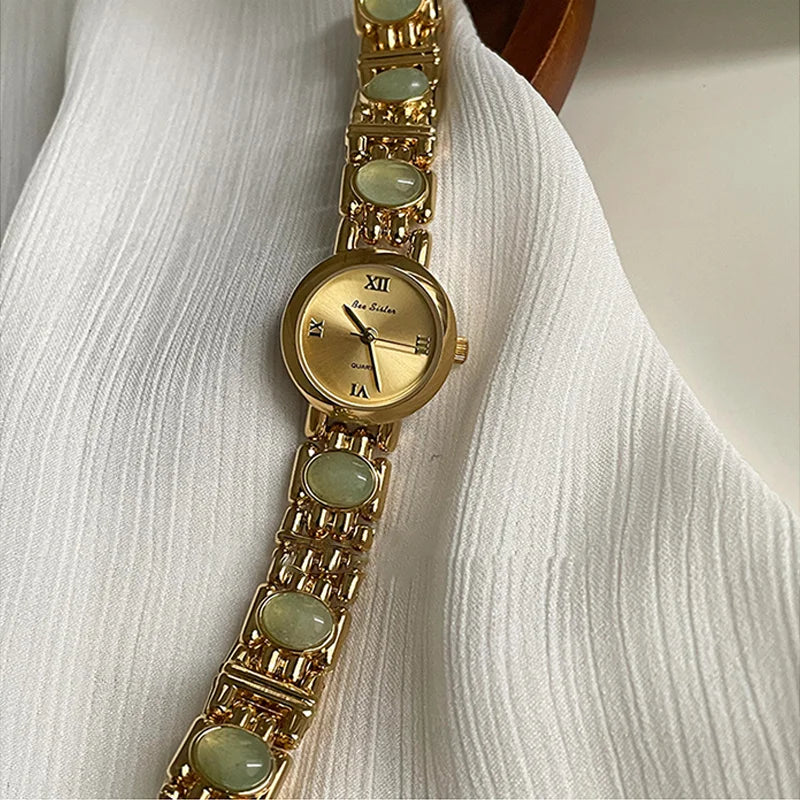 Elegant Round Dial Womens Quartz Watch