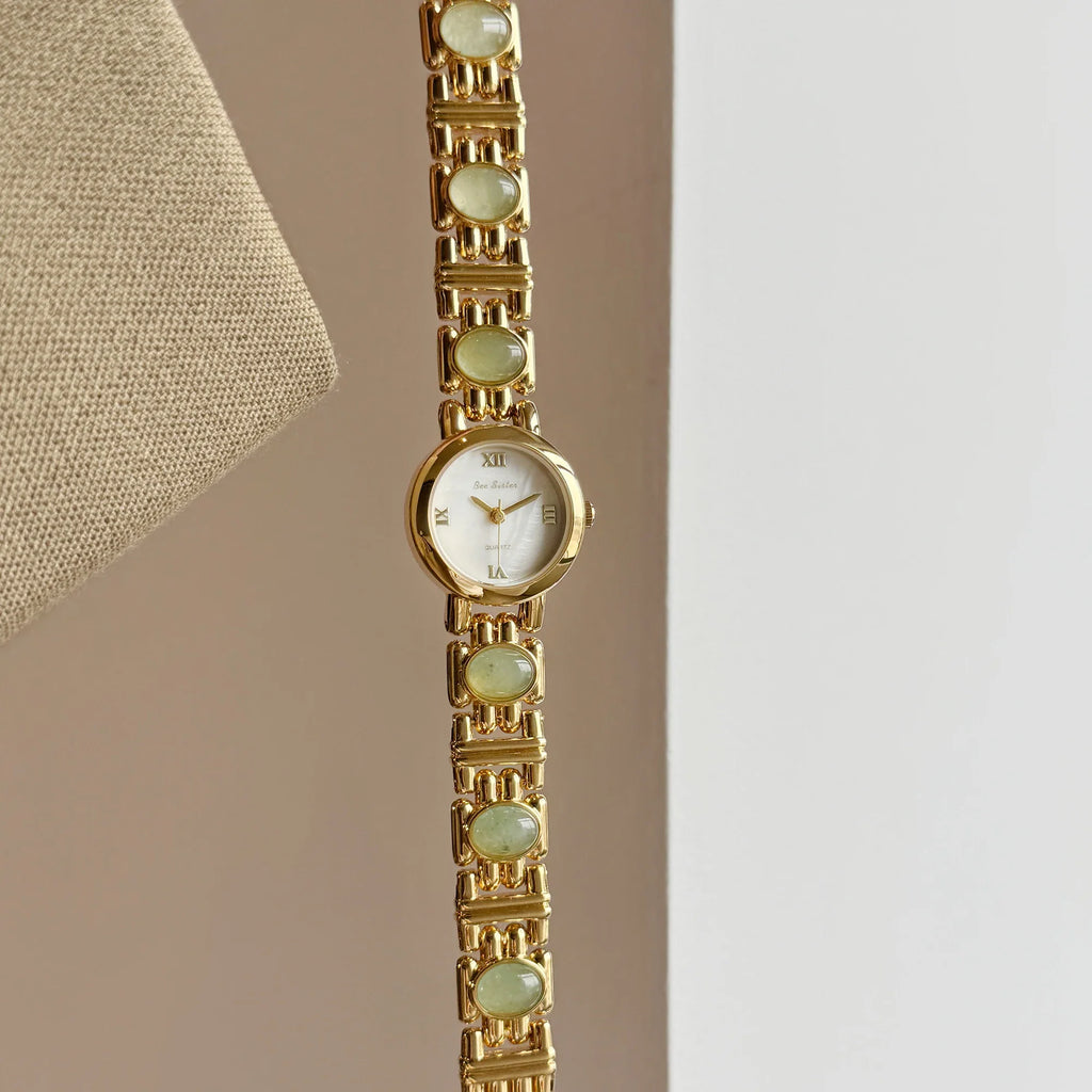Elegant Round Dial Womens Quartz Watch