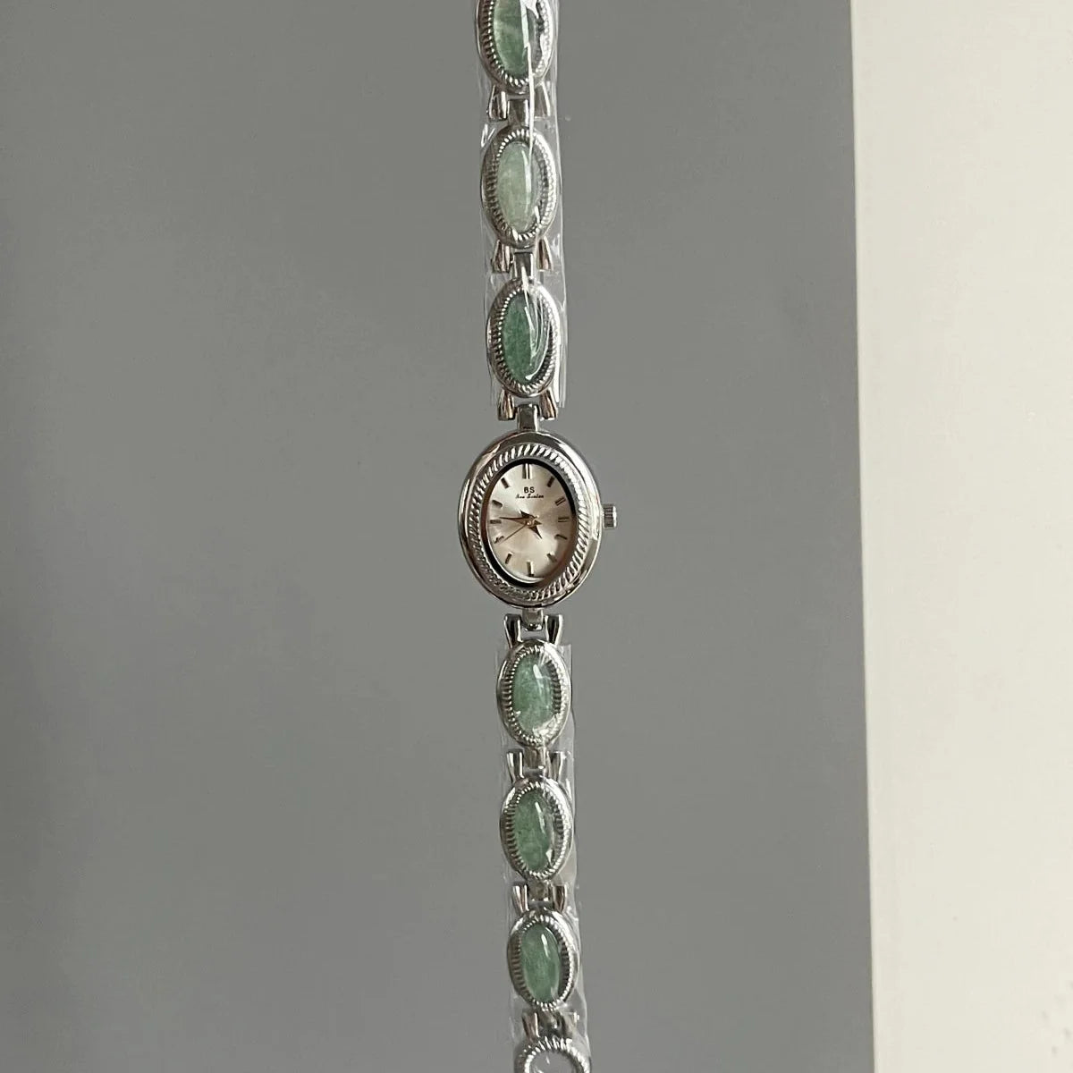 Women's Vintage Oval Bracelet Watch with Stone Links